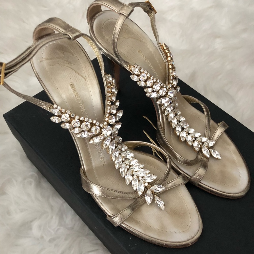 AUTHENTIC Giuseppe Zanotti Limited Edition Choker Bride Heel 37